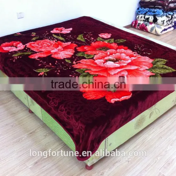 China Suppliers Quilt Blankets Rebel Wholesale 100% Polyester Knitted Cuddly Super Thick Warm Blanket photo-6