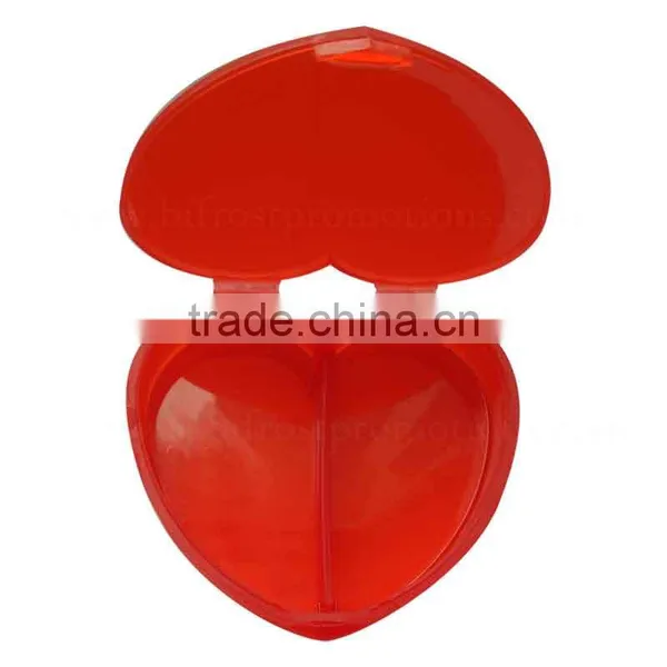 Mini Plastic 2 Comparterment Heart Shaped Pill Box photo-3