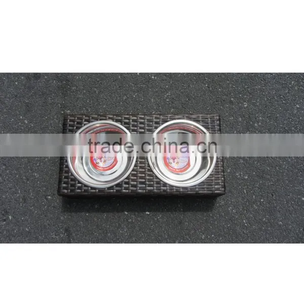 Exquisite Stainless Steel Pet Bowl With Rattan Frame for Pets photo-2