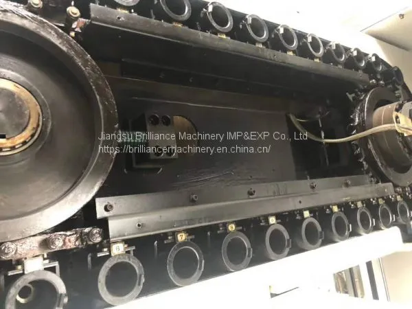 Hwacheon UL+ Vertical Machining Center photo-3