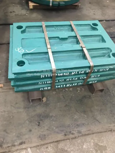 Mining Machine Jaw Crusher Wear Parts Swing Fixed Jaw Plate photo-3