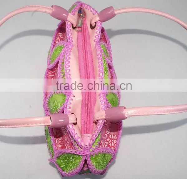 China Fashion Style Woman Shoulder Bag Leaf Design Fresh Color Medium Size photo-4