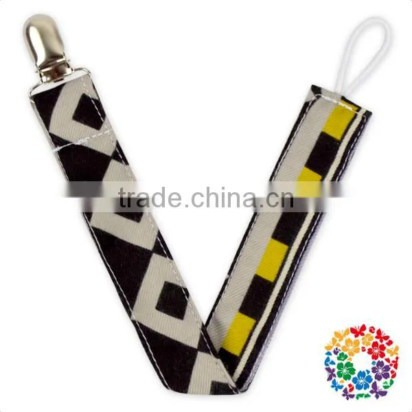 New Arrival Baby Boys Cheap Pacifier Clips Teething Sooner Holder Cotton Pacifier Holder Clip photo-2