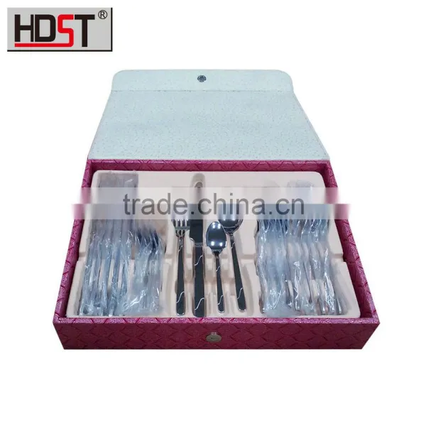 Red Simple Leather Boxes 24 Piece in a Set Elegant Table Flatware Set photo-2