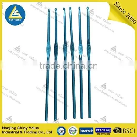 Different Colors Assorted Sizes Coated Aluminium Crochet Hook photo-6