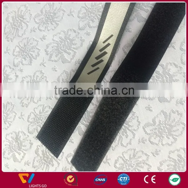 Fashionable Glow in the Dark Pvc Reflective Slap Wristband photo-3