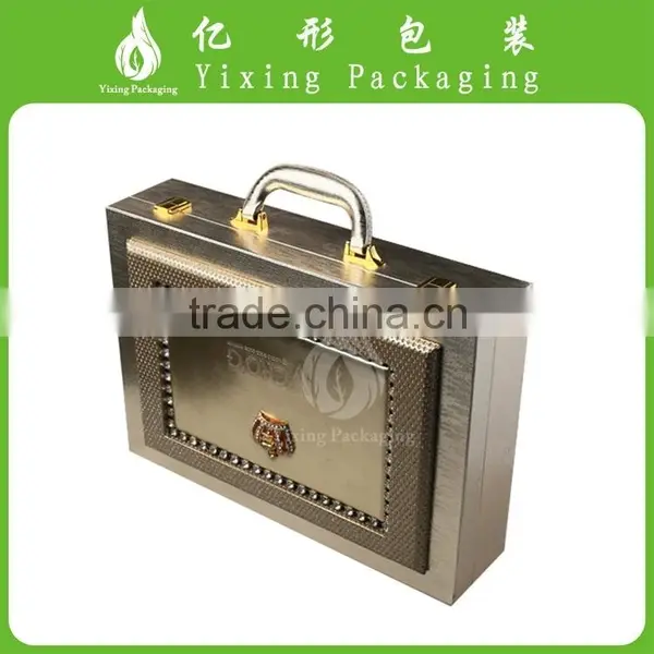 Luxury Leather Box With Metal Handle/ PU Cosmetic and Perfume Packaging Box photo-2
