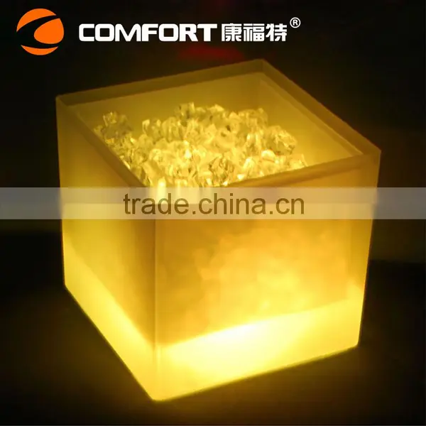 Cube Plastic Wine Cooler photo-3
