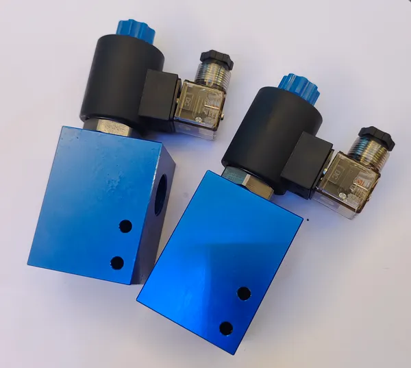 High-quality Hydraulic Aluminum Alloy Fittings & Machined Blocks for Construction Machinery photo-4