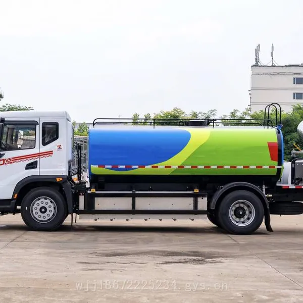 Dongfeng Huashen Dv5 12-cubic-meter Pure Electric Sprinkler Truck, 12-ton New Energy Cleaning Vehicle photo-5