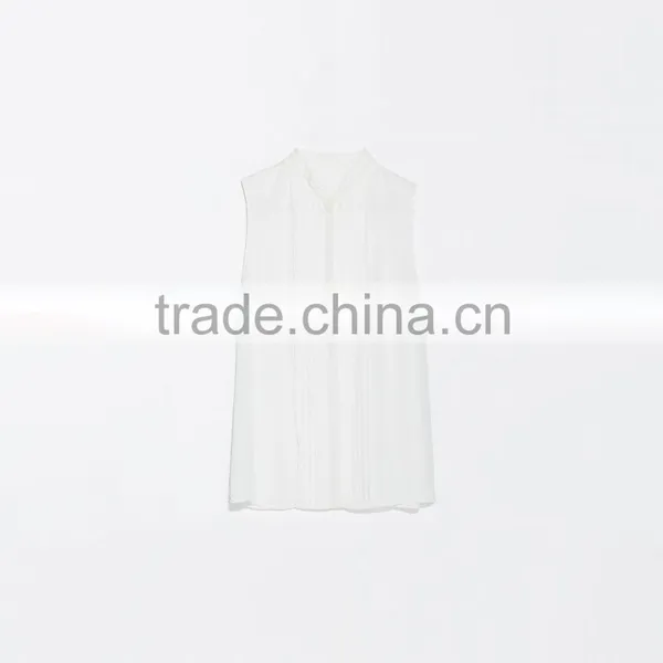 Ladies Chiffon Sleeveless Pleated Blouse