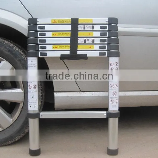 2M Lightweight Aluminium Telescoping Ladder