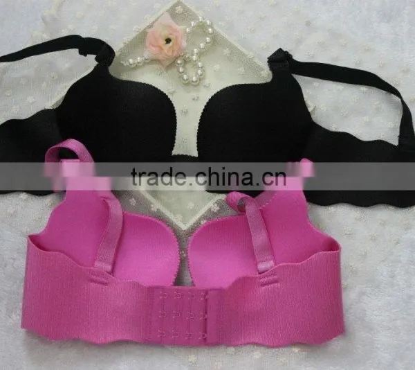 U Plunge Deep V Silk Seamless Bra photo-2