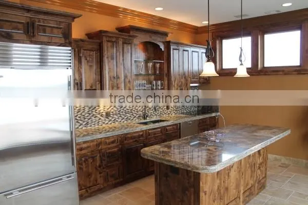 CUSTOM KITCHEN