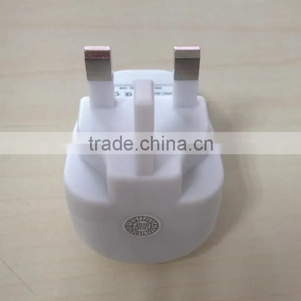 Convenience Travel USB Mobile Charger English Type Output 5V 1A Use for Mobile Phone photo-5