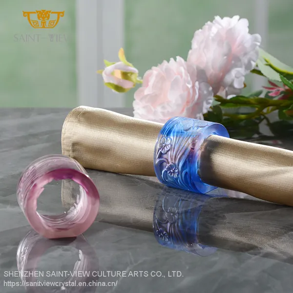 SAINT VIEW 2022 Crystal Beaded Napkin Ring Designer Decorative Wholesale Latest Arrival Table Top Fancy Napkin Holder photo-4