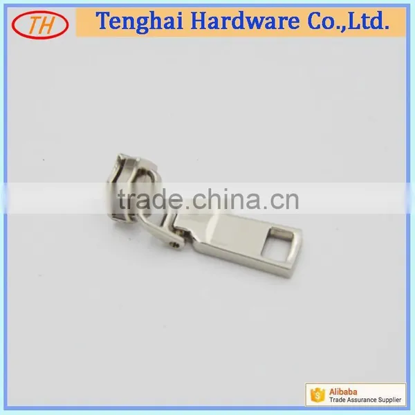 Hight Quality Factory Price,metal Zipper Slider for Garment Accessories photo-3