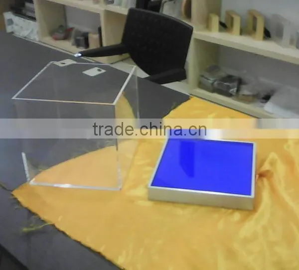 Acrylic Cube Led Display Box photo-3