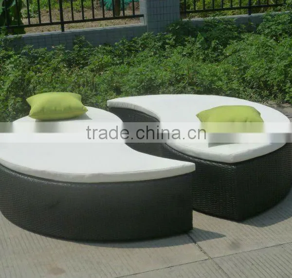 Audu Rattan Queen Cheap Outdoor Patio Daybed photo-2