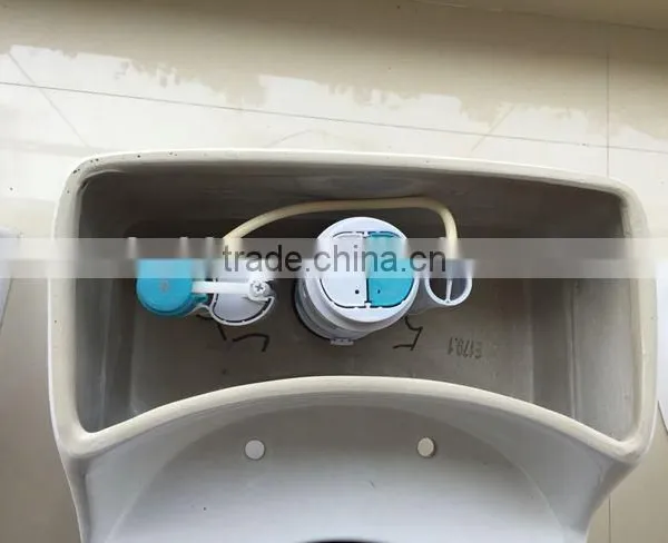 Smooth Porcelain Sale Bath South American Siphonic Toilet photo-2