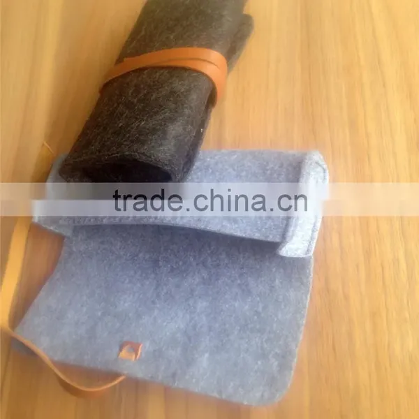 Fashionable Custom Felt Earphone Pouch photo-5
