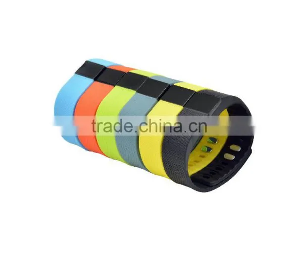 Made in China Factory Price Phone Sync TW64 Silicone Health Smart Wristband photo-4