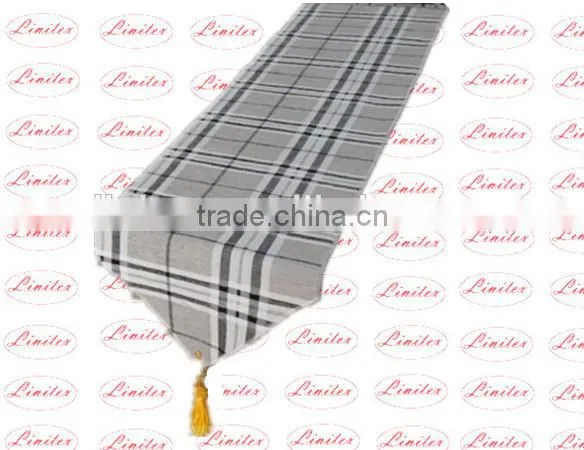 Polyester Cotton Blended Jacquard Checked Pattern Plain Table Runner Wedding Banquet Table Runner photo-2