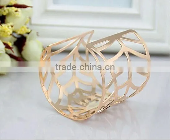 Fashion Cobweb Hollow Golden Bangles Adjustable for Women Designs photo-4