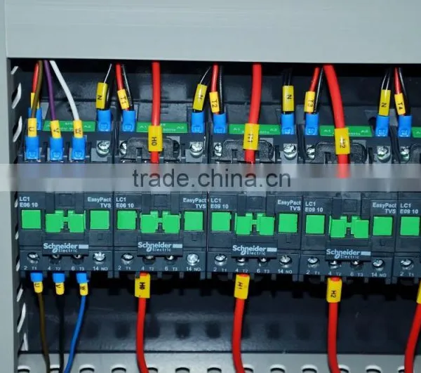 Kinch 160 Ton Servo Motor Cream Bottle Plastic Injection Molding Machine photo-2