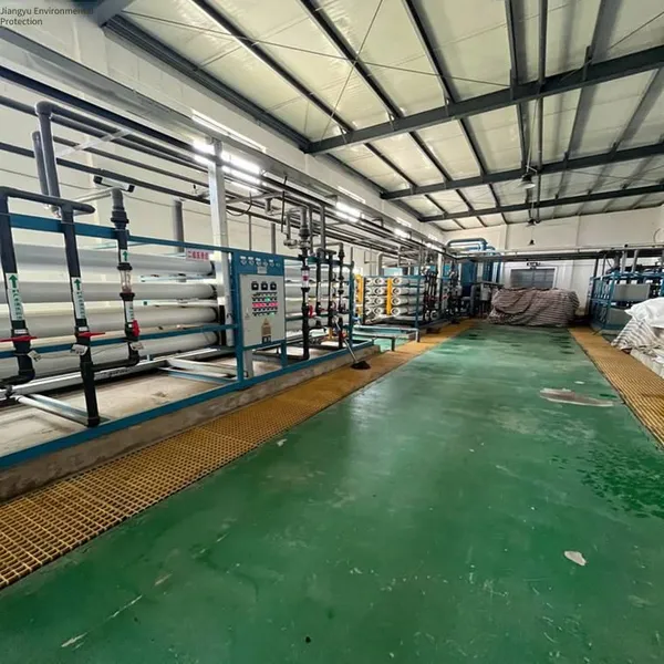 Manufacturer of Stainless Steel Homogenizers From Zaozhuang Textile Factory. Installation and Maintenance of Wine-making Softened Water Equipment