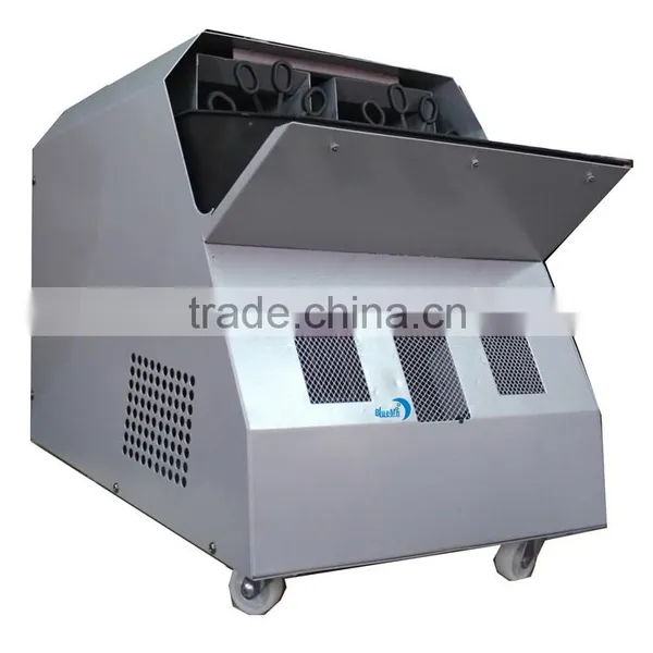 Wonderful Hot Sell Party Stage Equipment 200w Big Bubble Machine photo-2
