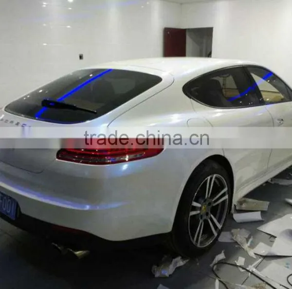 Gloss Chameleon White to Blue Pearl Vinyl Car Wrap Film With Air Free Bubbles 1.52*20m/roll photo-6