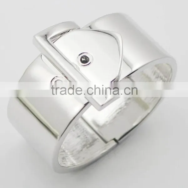 Gold Plated Alloy Latest Design Daily Wear Bangles Quality Choice photo-4