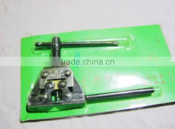 Motorcycle Chain Breakers