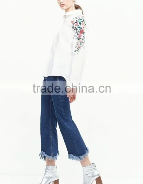 2017 Spring and Summer National Style Embroidered Long Sleeve Blouse Lapel Embroidery White Cotton Shirt photo-3