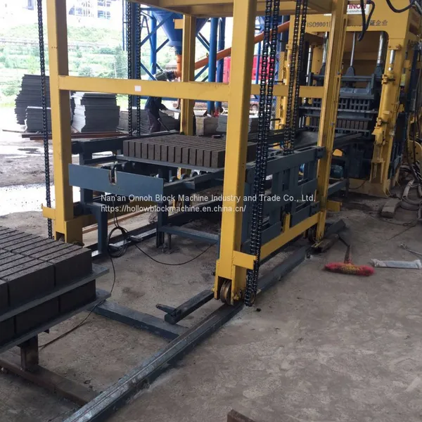 Cement Brick Making Machine Onnoh QT4-15 Automatic Color Brick Machine Suppliers photo-3