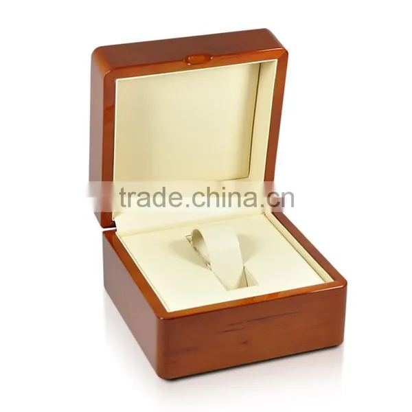 Laser Single Engraved Wood Watch Box photo-3