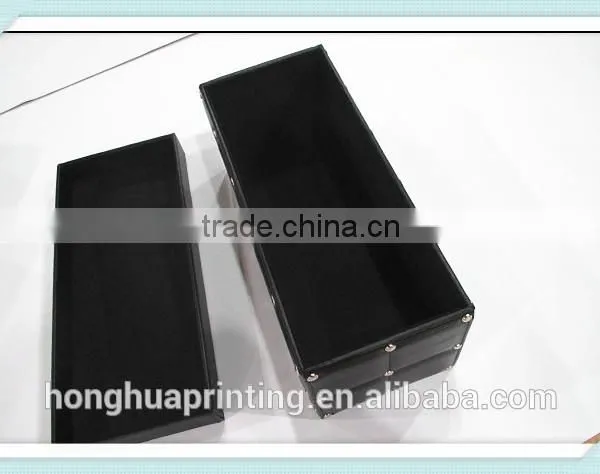 Delicate Leather Wine Box