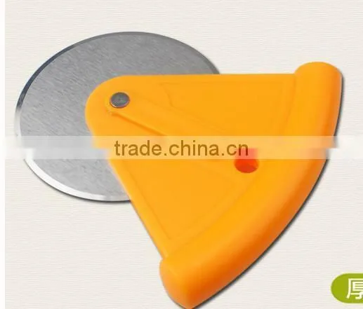 CY135 Stainless Steel Pizza Cutter Pizza Knife photo-4