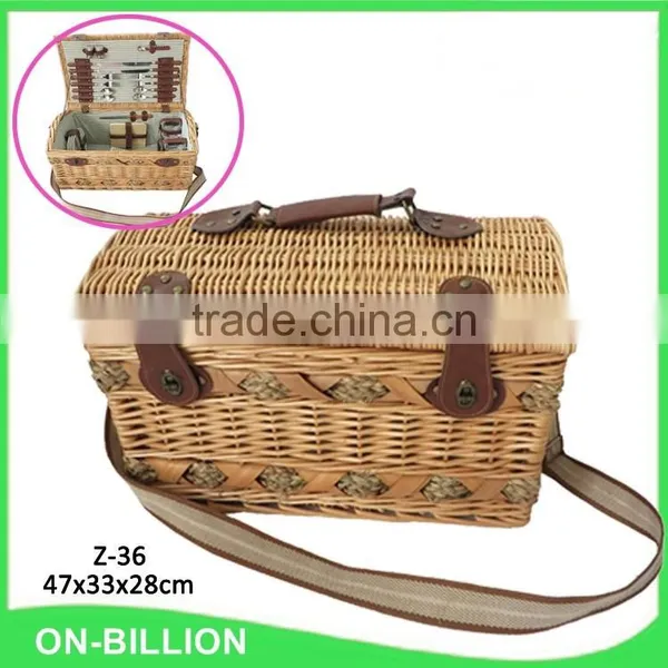 Romantic Wicker Basket Cane Western Picnic Basket for Camping photo-2