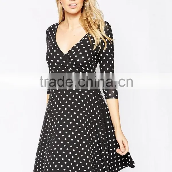 Regular Fit Spot Print Wrap Design Maternity Clothes for Nursing photo-2