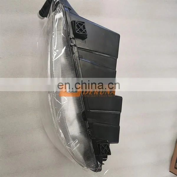 Chinese Suppliers China Heavy Truck Sitrak C7H/T7H/T5G Cabin Accessories 811W25101-6002 Right Headlight Assembly photo-2