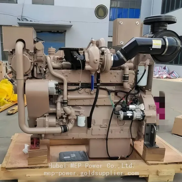 Cummins KT19-M425 Marine Engine photo-4