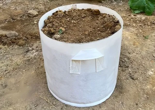 Durable Plant Grow Bags With Handles for Outdoor Gardening photo-3