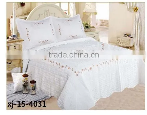 Quilt Wholesale China Embroidery Bedding Set photo-3