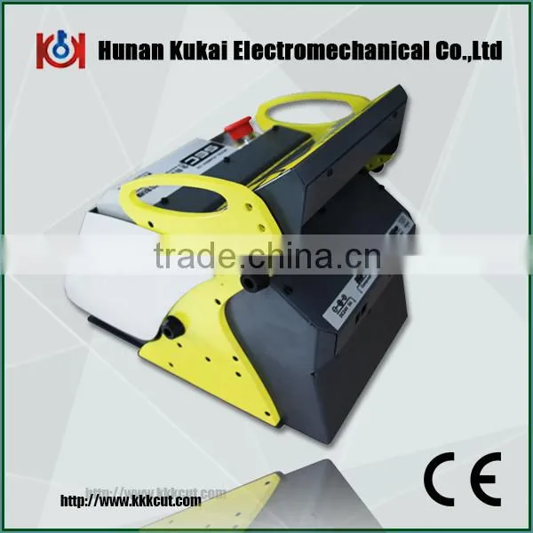 China Modern Professional Computerized Auto Key Cutting Machine With CE Certificate photo-2