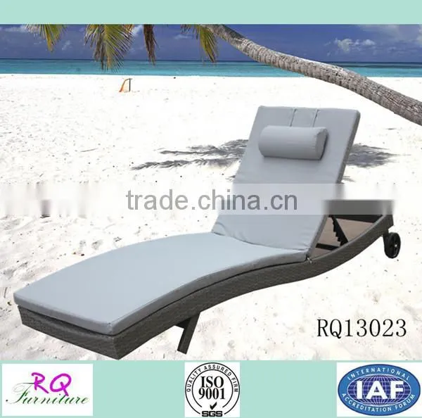Garden Furniture Lounge With Weels PE Rattan Steel Frame