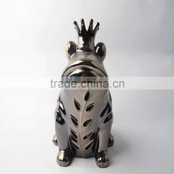 Frog Ceramic Candle Holder With Crown photo-2