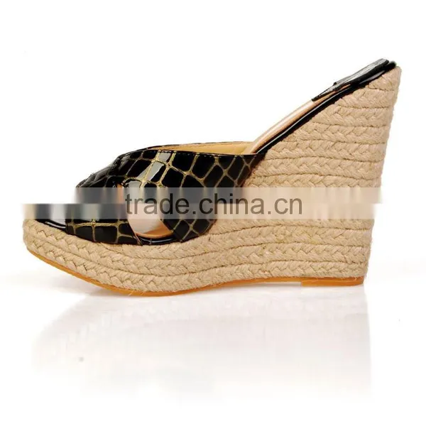 2016 Black Designer Wedges Sandals Big Size Wedge Slippers for High Fashion Ladies photo-2