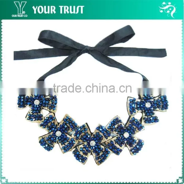 Five Flower Beaded Neckline Rhinestone Collar